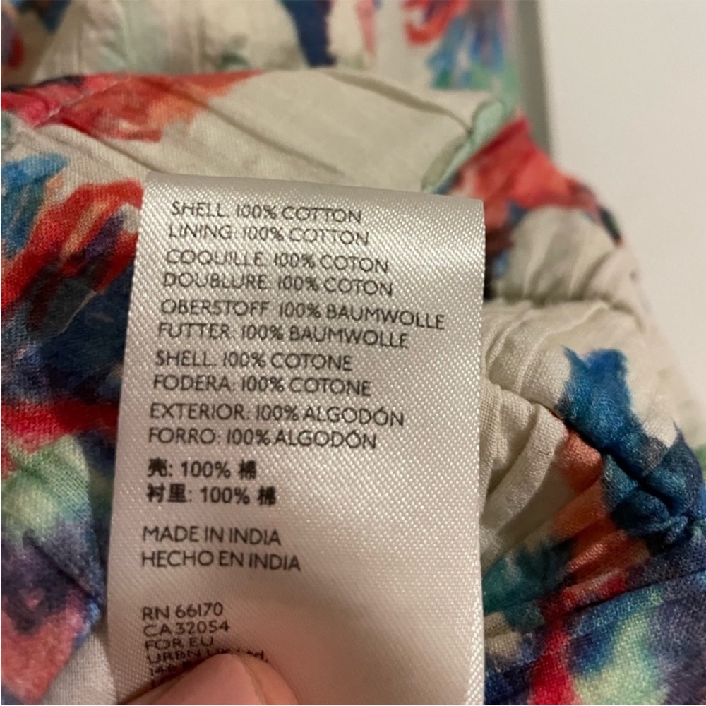 Anthropologie gathered cropped floral top - Picture 10 of 12